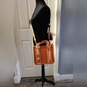 Steve Madden Tan Messenger Bag with Vintage-Inspired Design